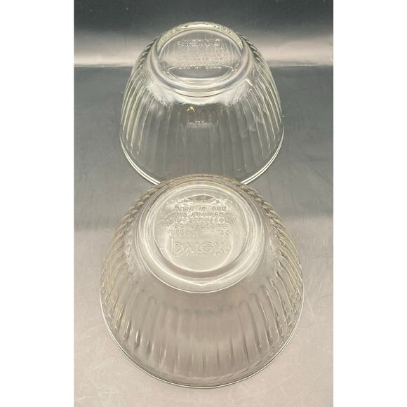 Pyrex Ribbed Three Cup Glass Clear Mixing Bowls (2) 7401-S MADE IN USA - Picture 6 of 9